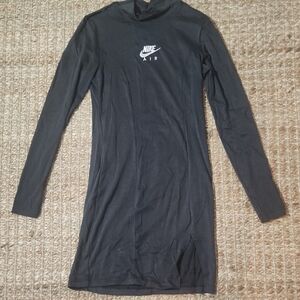Nike Long Sleeve Dresses for Women on Sale up to 90% Off: Poshmark